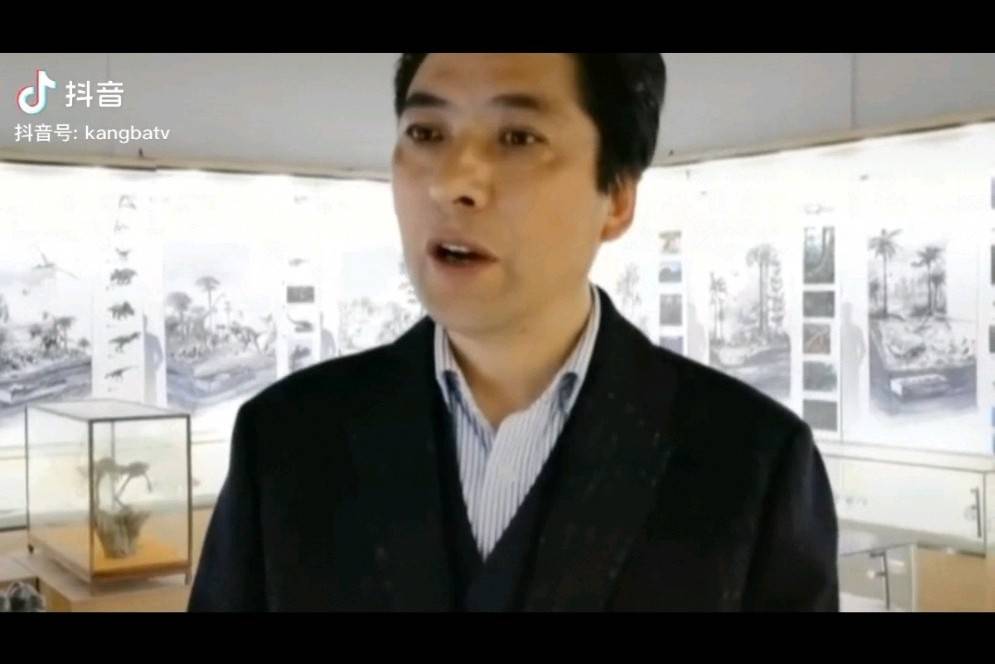 甘孜“网红局长”刘洪