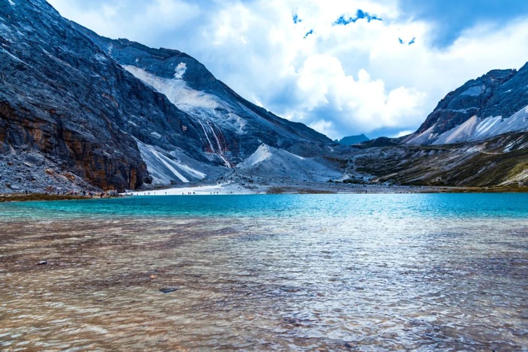 最美318 | 一路向西，带你走进“中国人的景观大道”