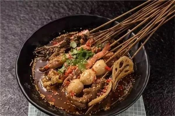 最美318 | 一路向西，带你走进“中国人的景观大道”