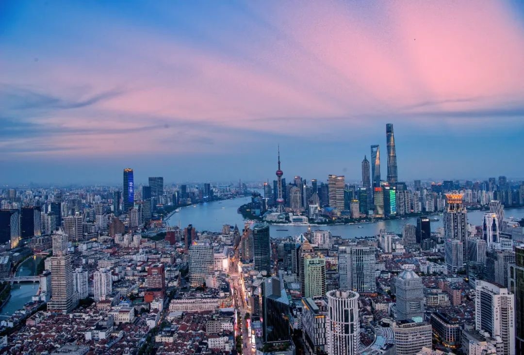 最美318 | 一路向西，带你走进“中国人的景观大道”