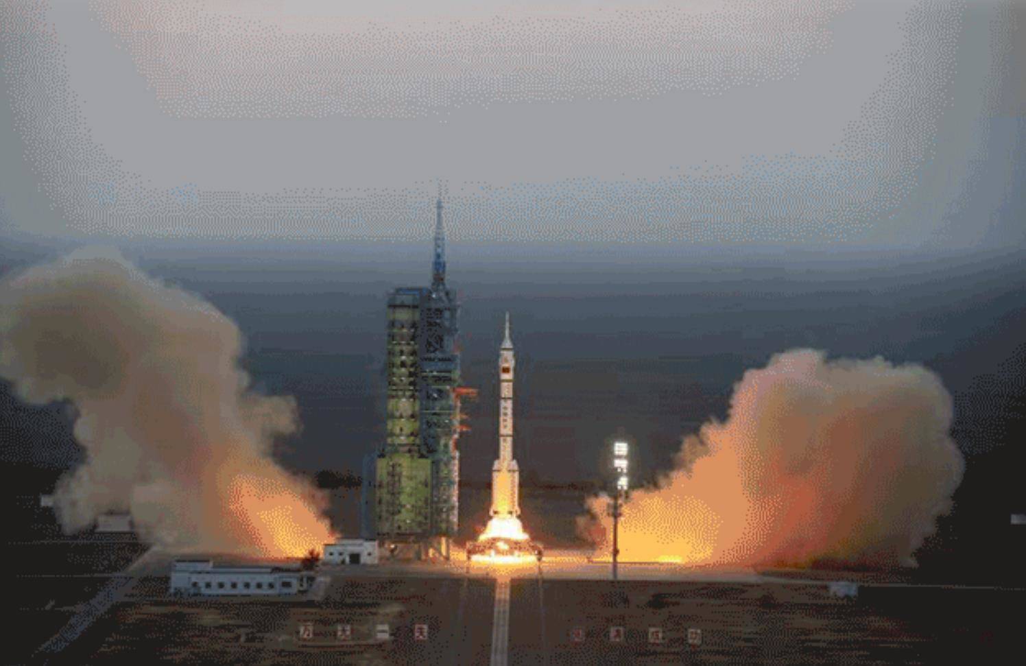 【百个瞬间说百年】1988，科学技术是第一生产力