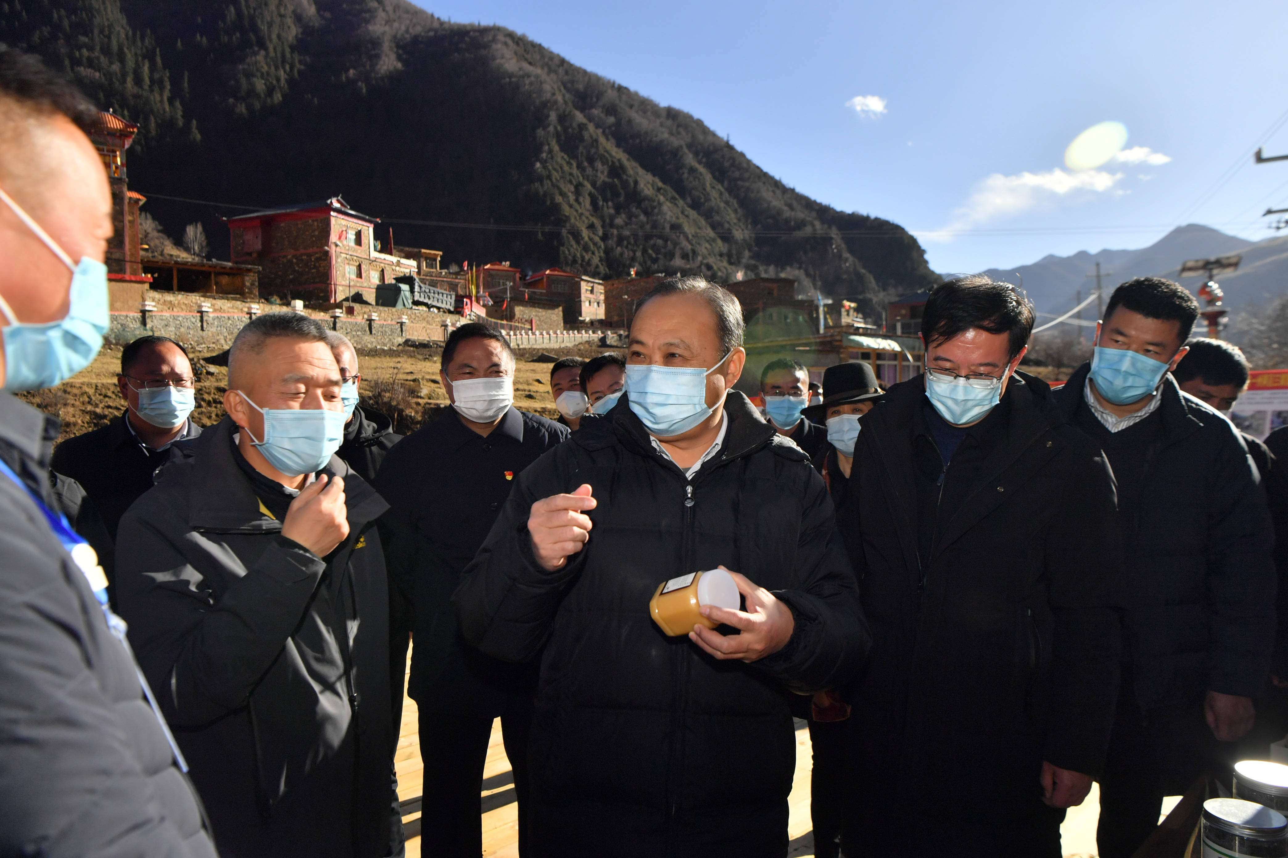 刘坪到壤塘县调研督导巩固脱贫攻坚成果、实施乡村振兴战略、拼经济搞建设抓发展等重点工作