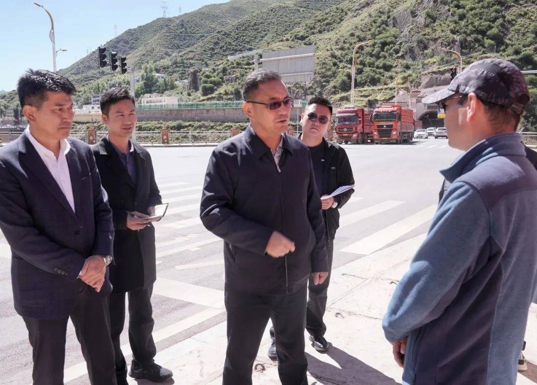 罗庆伍现场督办生态环保督察问题整改工作
