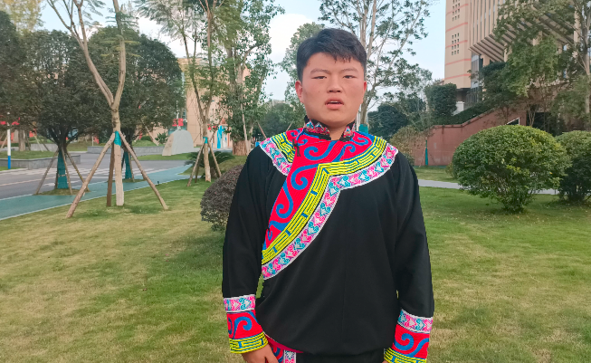 朗诵：《将进酒》 泸州市职业技术学校   何昌玉