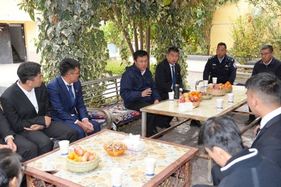 龚会才在芒康、察雅、卡若调研时强调……