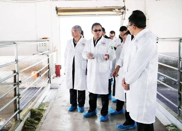 罗庆伍调研昌都市传统农牧业产业提质升级转型路径工作