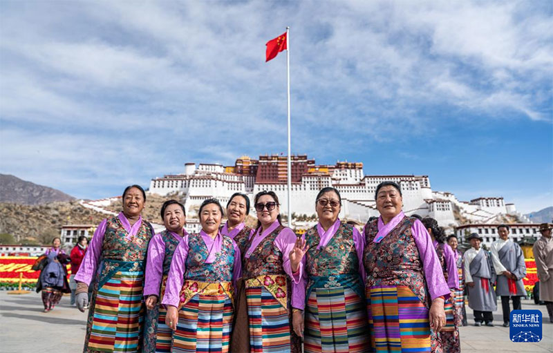 ༄༅།།བོད་ལ་དམངས་གཙོའི་བཅོས་སྒྱུར་བྱས་ནས་ལོ་ངོ་65འཁོར་བར་རྟེན་འབྲེལ་གཟབ་རྒྱས་ཞུས། 