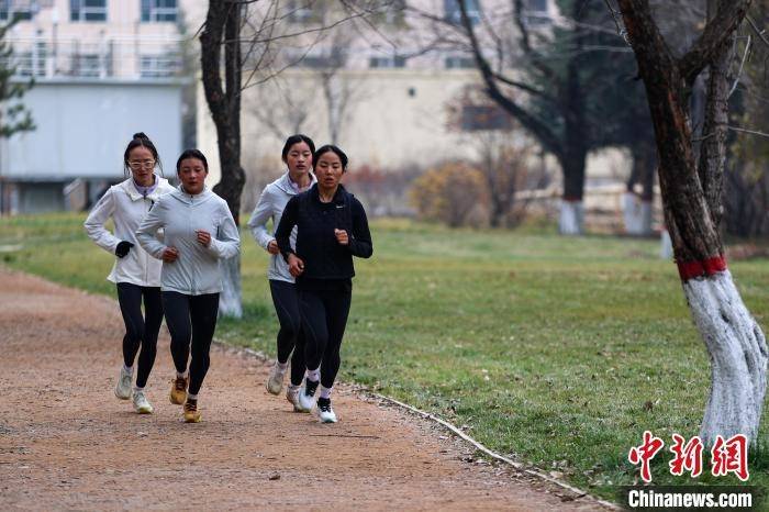 青海：多巴国家高原体育训练基地进入冬训备战期