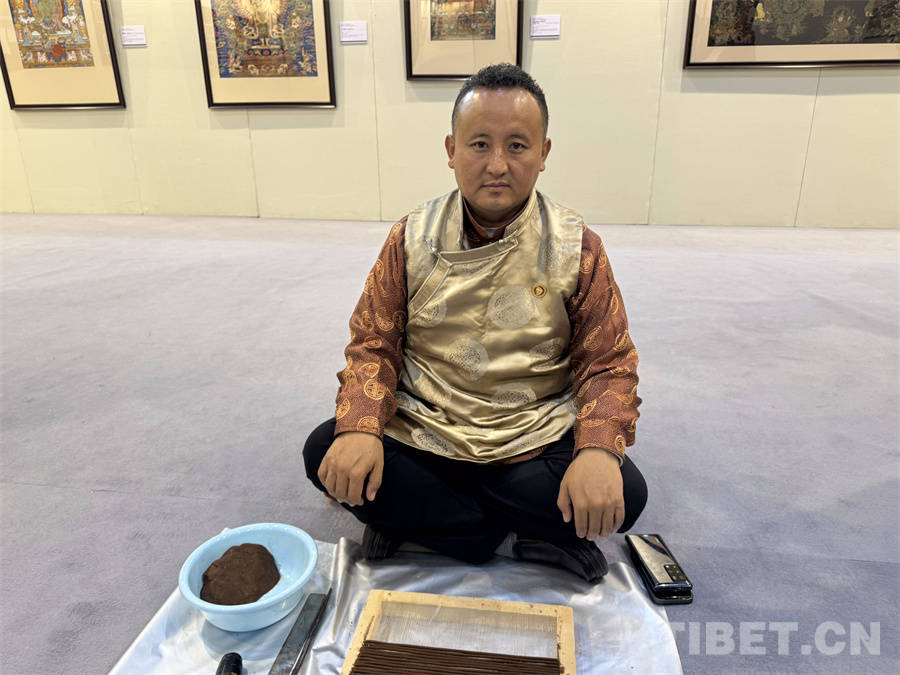 旦增曲扎：一缕藏香千年传