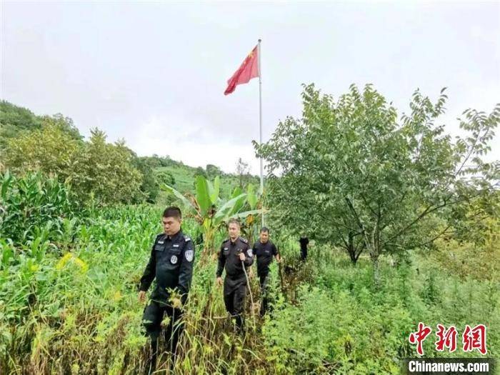 探访中缅边境守边人日常：每米边境线，都有个故事