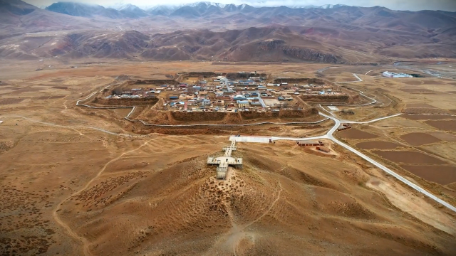 甘加:初冬的秘境甘加云雾缭绕，仿佛处在人间仙境。