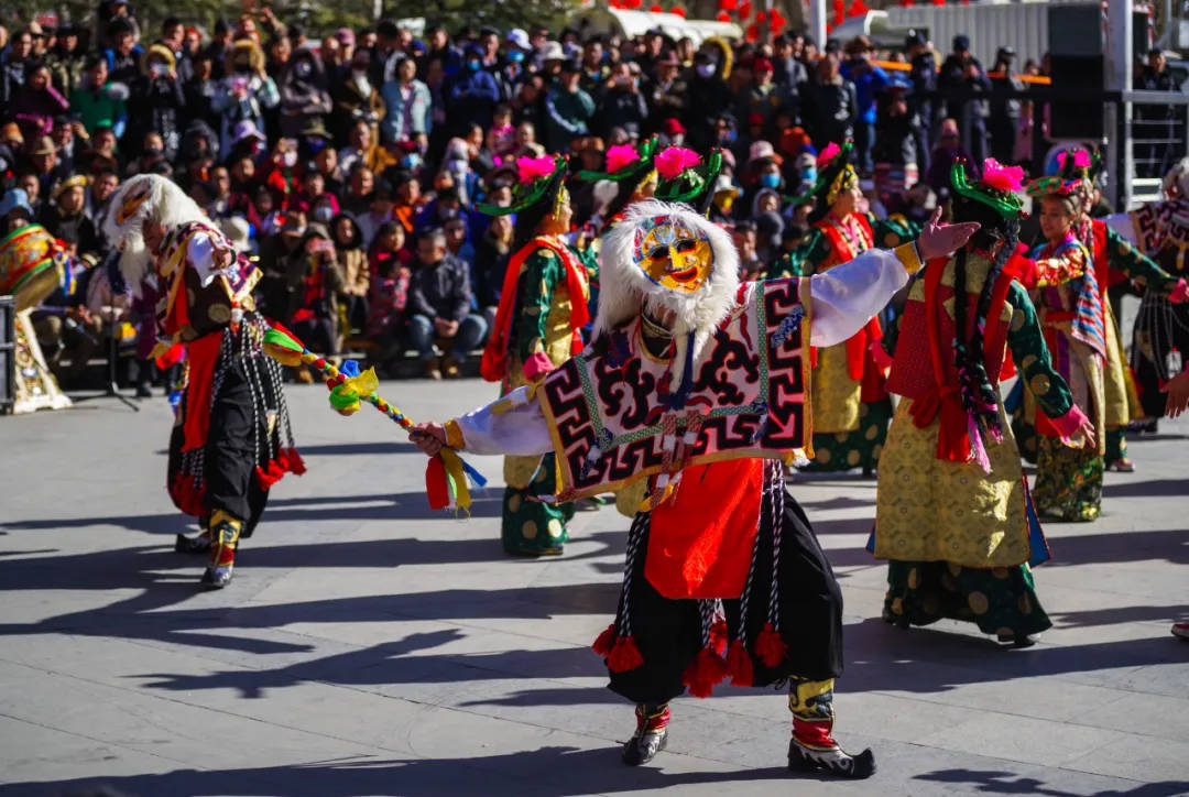 ༄༅།། གནམ་ལོ་གསར་པའི་སྨོན་འདུན་དུང་གི་སྒྲ་དབྱངས།