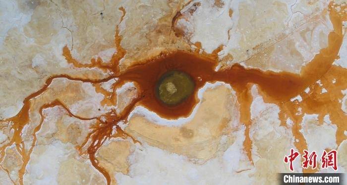 青海茫崖2024年旅游收入和游客人数实现双增长