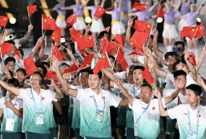全场沸腾!中国体育代表团来了