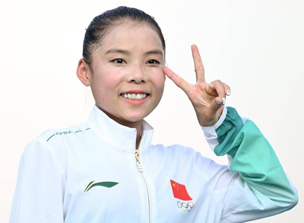 成都世运会 | 大反转！前女子体操运动员商春松跑酷项目夺冠