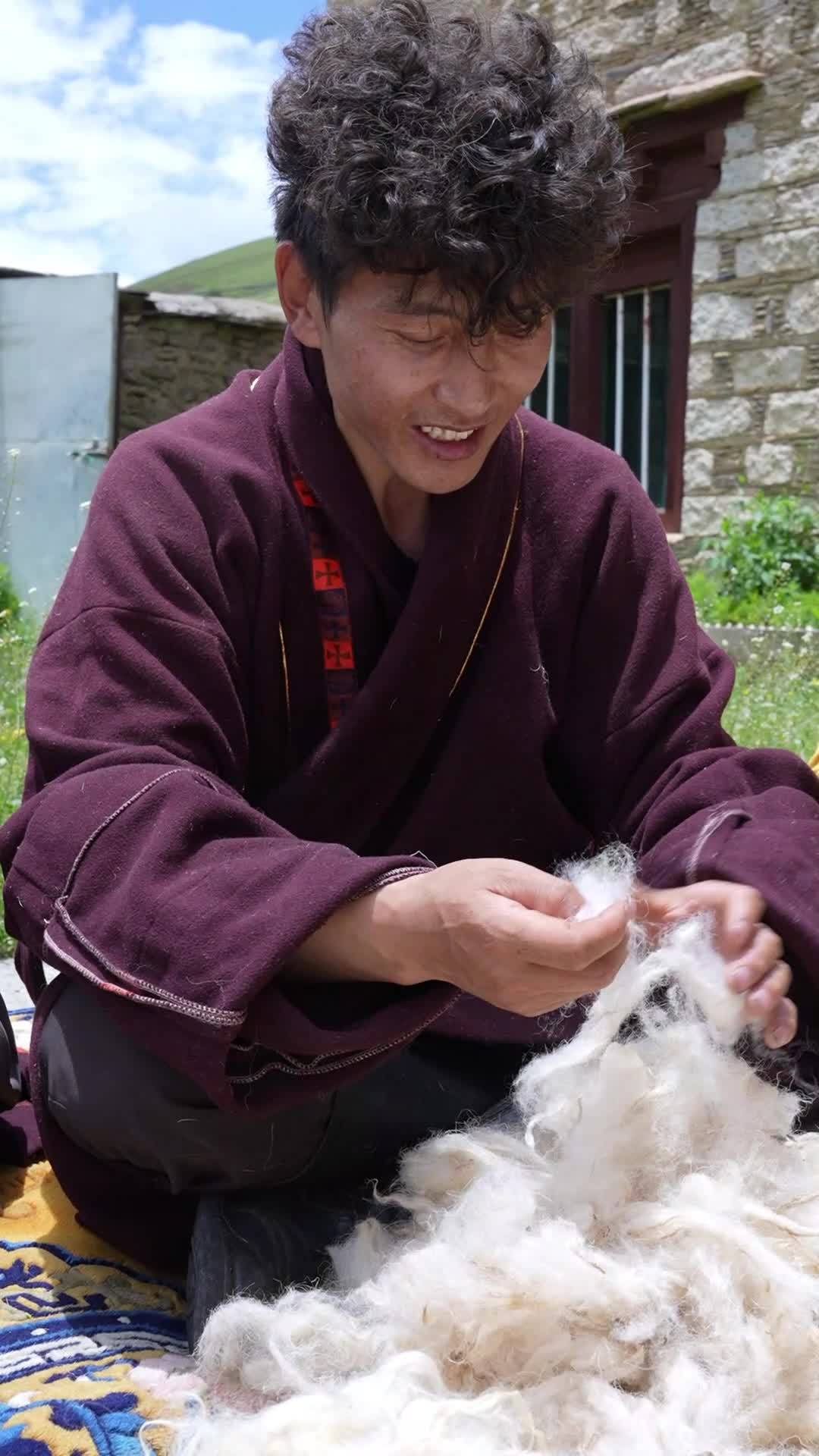 沉浸式体验羊毛是如何“进化”成藏毯的？​