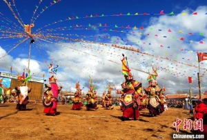 东西问丨班玛更珠:西藏优秀传统文化传承与发展需守正创新