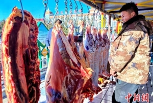 青海“海滨藏城”冬肉节:展示、选购尽显草原风情