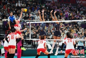 天津渤海银行女排3:0胜巴西球队 女排世俱杯首战告捷
