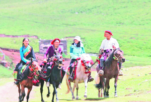 马背上的“生态美”与“幸福经”