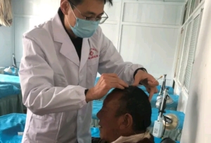 援藏医生徐霖:“针”心实意,用青春书写诗和远方