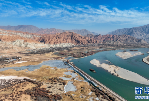 【飞“阅”中国】冬日千姿湖 千色风景万般美