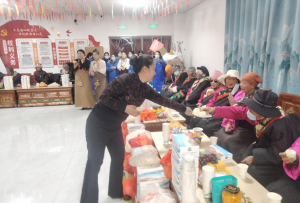 青海省曲麻莱县：探索医养结合 办好养老实事