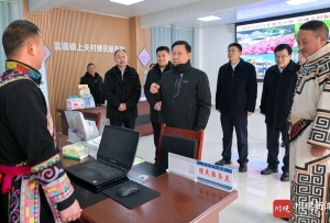 王晓晖在阿坝州调研时强调:用心用情做好春节期间各项工作,确保人民群众温暖过冬、欢乐过年