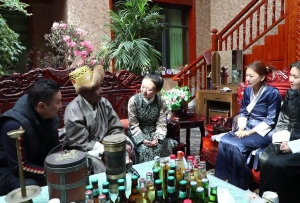 【铭党恩 话发展】永远不忘是谁把西藏农奴从苦难的深渊中解救出来