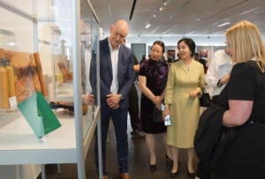 海南非物质文化遗产展览在柏林举行