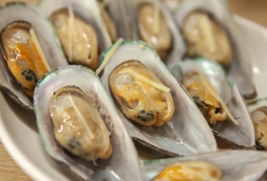 @爱吃海鲜的朋友，近期勿食海虹！