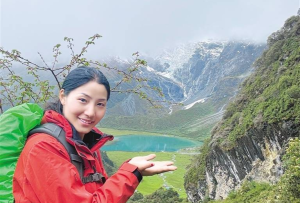 藏族姑娘线上“吸粉引流”助力边境旅游，且看新时代守边人：恩嘎儿返乡创业记