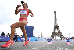 拼尽全力的赛场虽憾仍精彩