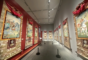 “梵韵丹青 藏地英雄”《格萨尔王百位大将》唐卡大展亮相四川美术馆