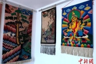 Inheritor of Tibetan carpet weaving skills embraces market to promote craft’s preservation