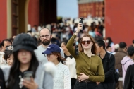 Foreign bloggers capture China's everyday sense of safety
