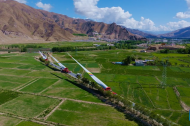 Wind turbine installed at high altitude in China's Xizang