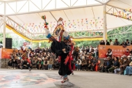 Innovation breathes new life into ancient cultural heritage in SW China's Xizang