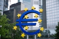 ECB official says Middle East crisis weighs on eurozone growth, fuels inflation risks