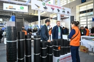 China's farm machinery industry moves upmarket, reaches abroad