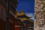Clear sky above Tashi Lhunpo Monastery in SW China