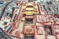12 Tibetan monks receive Buddhism's highest degree