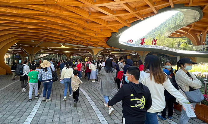 10月2日當天，4.1萬張門票售罄。