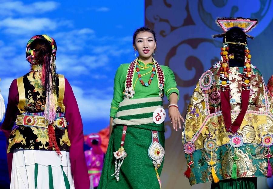 Tibetan seamstress draws inspiration from her multi-ethnic family
