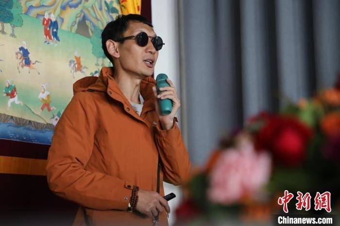 First Tibetan TED speaker held a story-sharing meeting in Lhasa