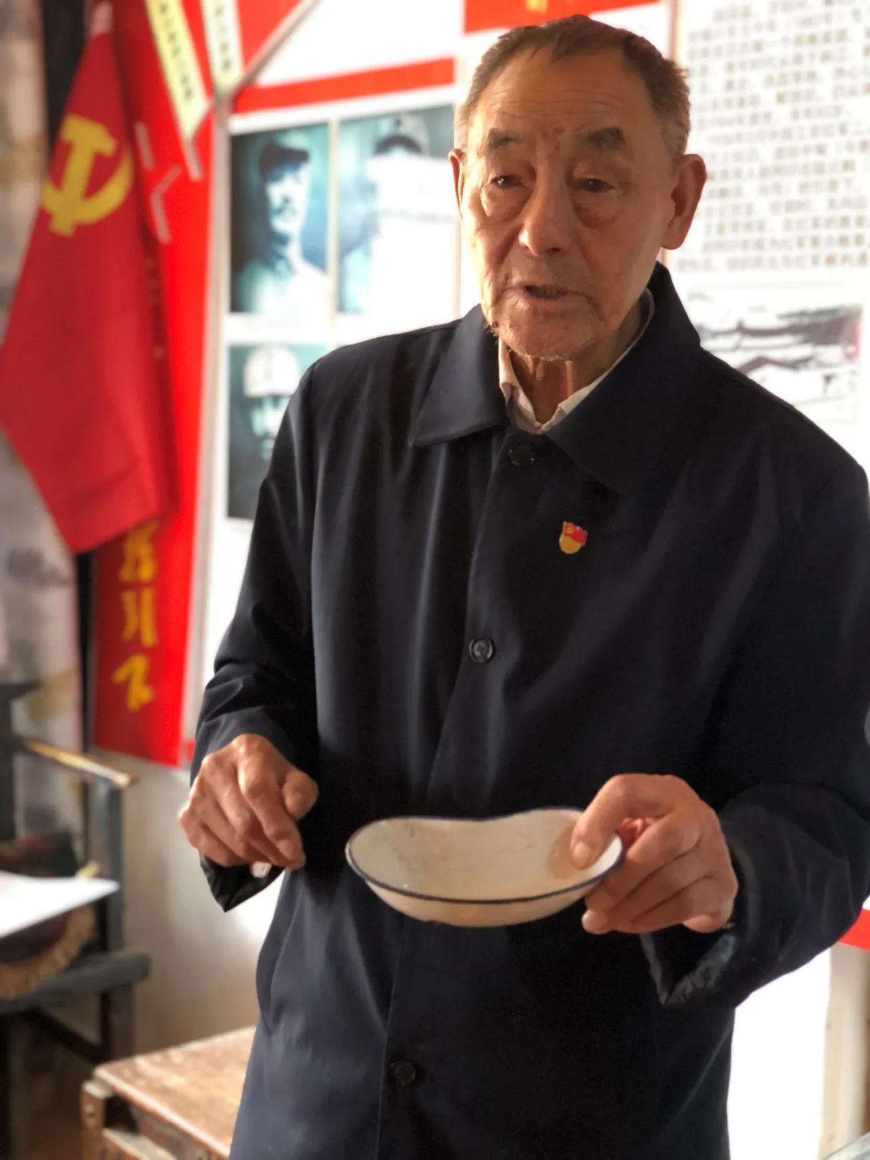 「紅星閃耀高原」耄耋老人的紅色傳承
