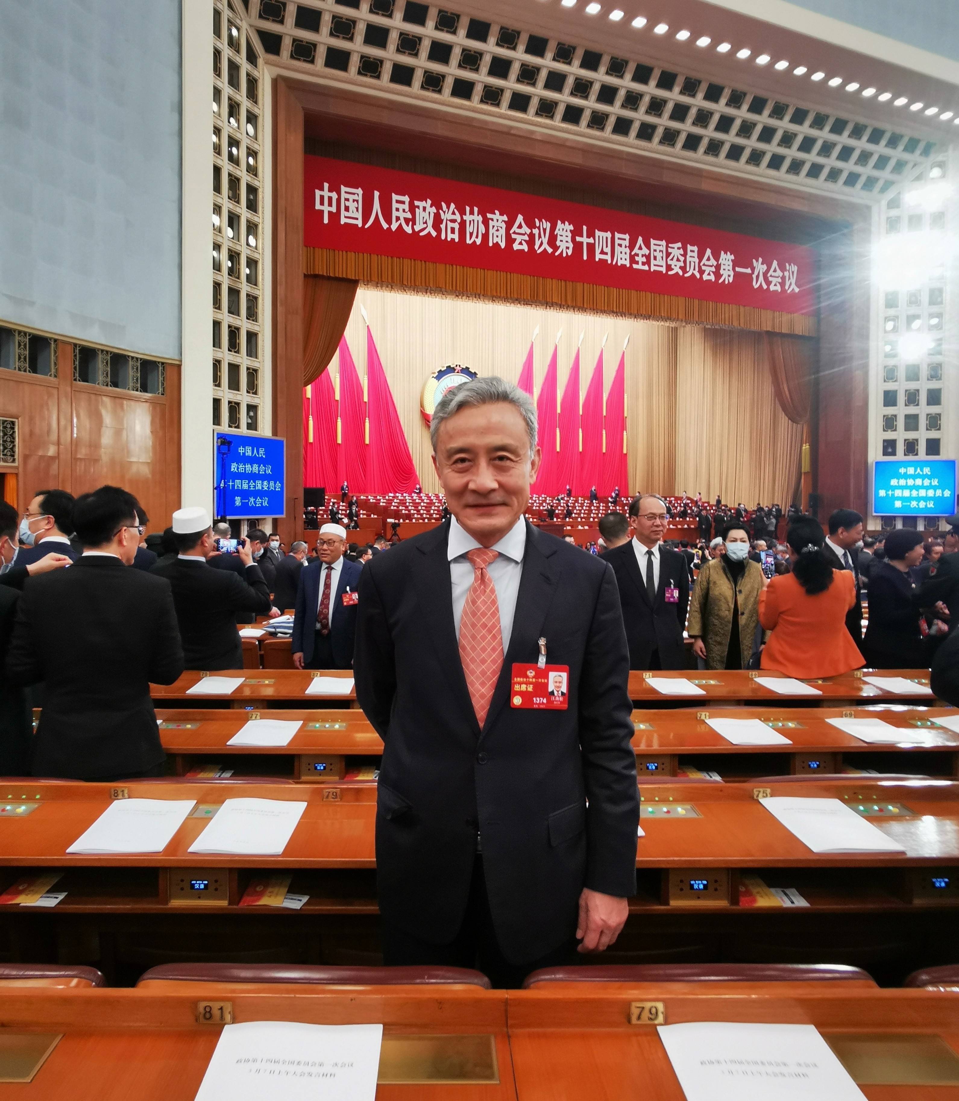 新委员新风采|汪劲松：打好高校有组织科研“主动仗”