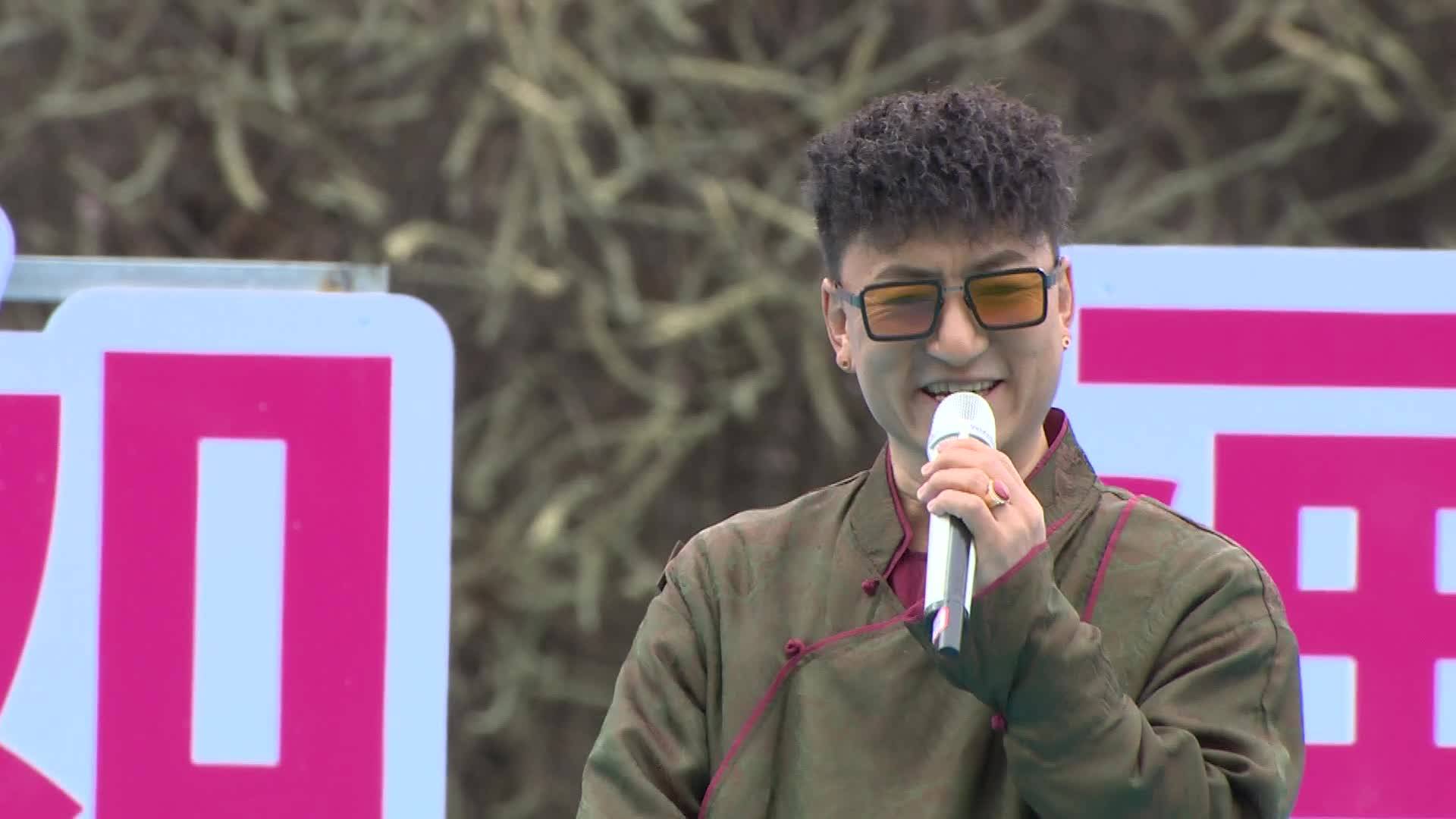 Song -- A Lifetime of Flying