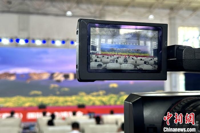 魯青兩省合力護(hù)生態(tài)青海湖北岸生態(tài)產(chǎn)業(yè)正在興起