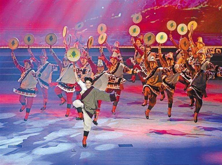 སློབ་གྲྭ་ཆེ་མོ་བའི་ལུས་རྩལ་འགྲན་ཚོགས་ཀྱི་མཉམ་སྤྲོའི་འདུ་ཚོགས།